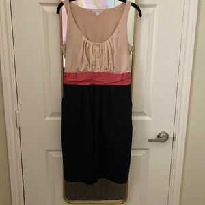 NY&Co cute work dress with pockets!